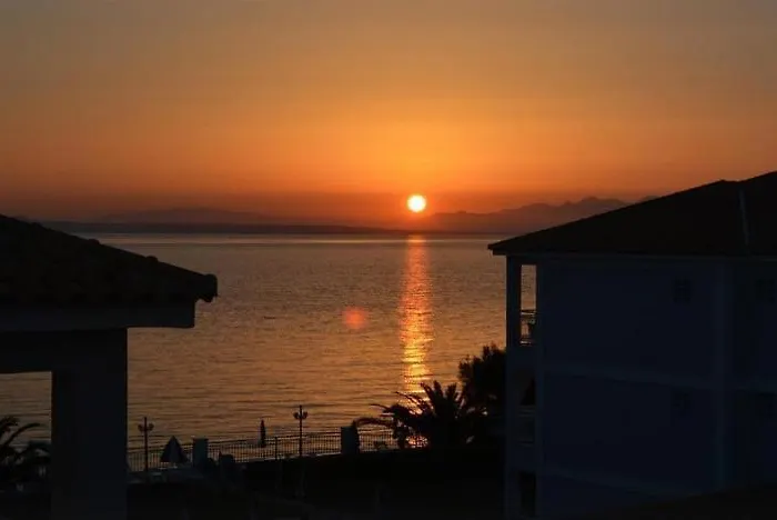 Meridien Beach